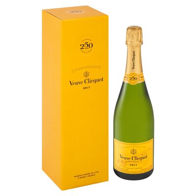 Veuve Cliquot Yellow Label Gift Box | PnP